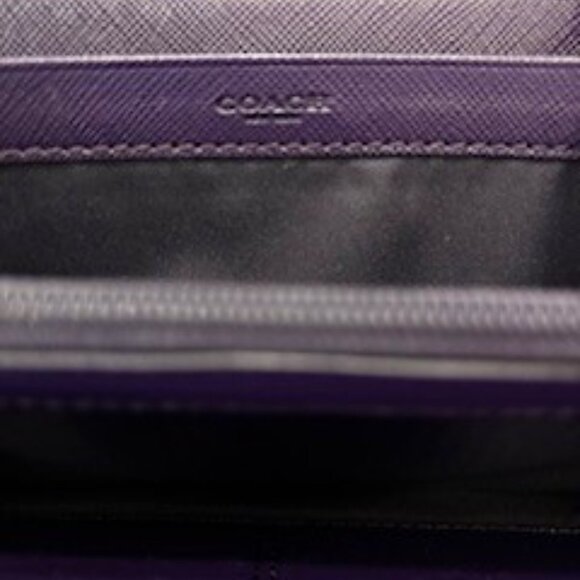 Coach Peyton Signature "C" print long wallet with violet interior and trim - Picture 9 of 11